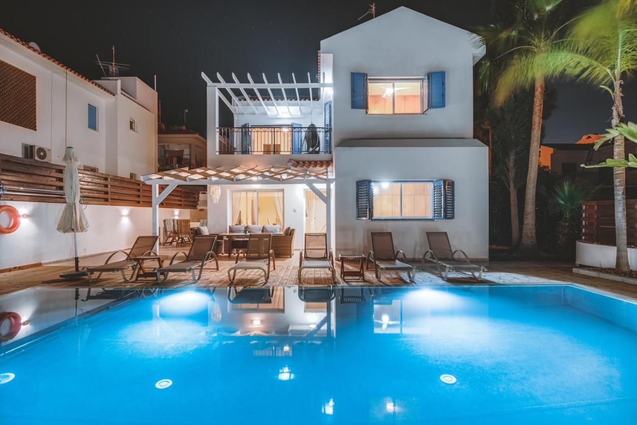 Amphitrite Villa Paralimni Exterior photo